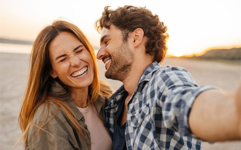 70 Couples Photoshoot Ideas That Bring Out Your Unique Bond