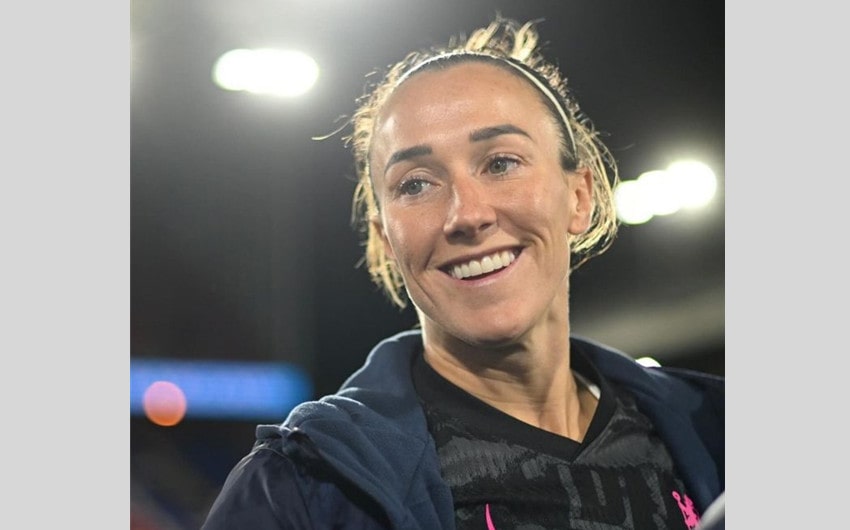 Lucy Bronze