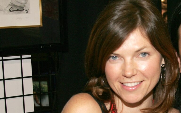 nicole de boer net worth